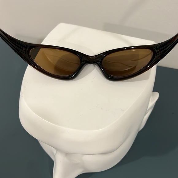 Vintage - Oakley early 2000's Bug-Eye Sunglasses RARE w/Steel Case - Picture 7 of 9